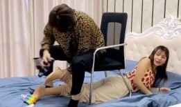 小伙爆料女友不洗脚视频,小伙视频爆料引发热议