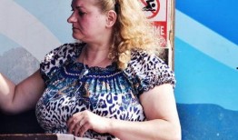 俄罗斯大妈爆料新闻视频