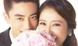 八卦爆料姐弟恋视频播放,姐弟恋视频播放引发热议，网友热议年龄差距与爱情观