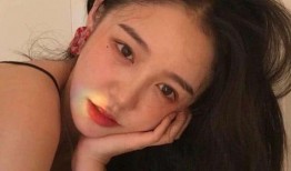 网红吃瓜纹身女孩是谁图片,揭秘网络红人的神秘面纱